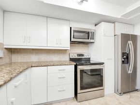 10372 Hammerly Boulevard 25, Houston TX 77043