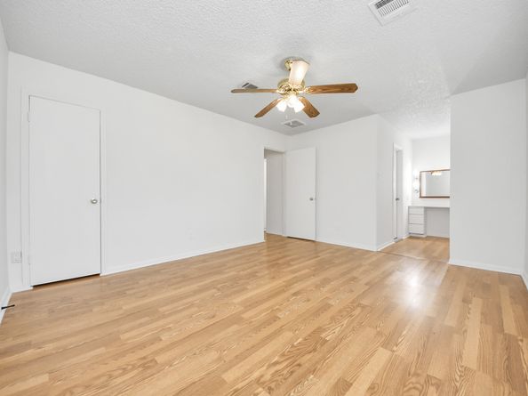 10372 Hammerly Boulevard 25, Houston TX 77043