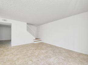 10372 Hammerly Boulevard 25, Houston TX 77043