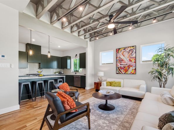 126 Sidney Street, Houston TX 77003