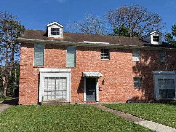 8715 Ilona Lane, Houston TX 77025