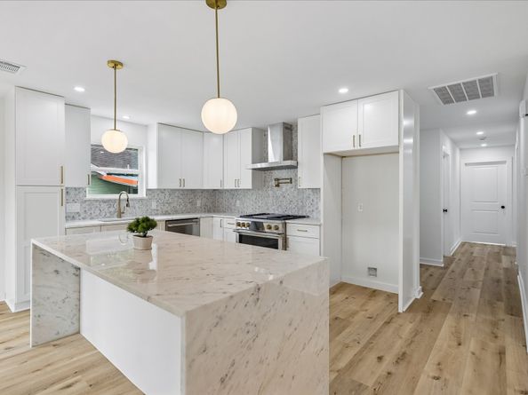 1107 Cordell Street, Houston TX 77009