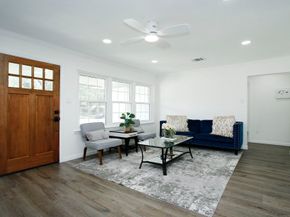 5313 De Lange Lane, Houston TX 77092