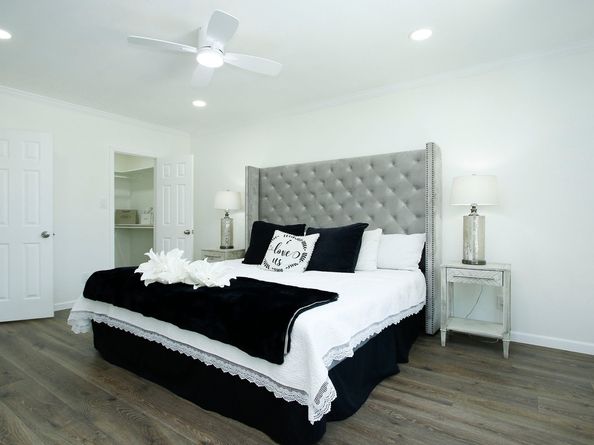 5313 De Lange Lane, Houston TX 77092