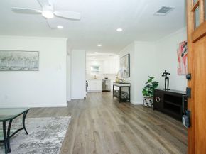 5313 De Lange Lane, Houston TX 77092