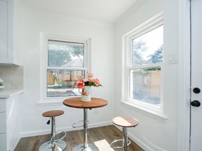5313 De Lange Lane, Houston TX 77092