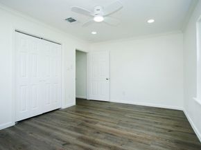 5313 De Lange Lane, Houston TX 77092