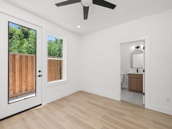 3344 Sauer Street, Houston TX 77004