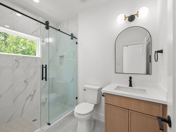 3344 Sauer Street, Houston TX 77004
