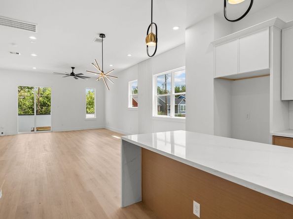 3344 Sauer Street, Houston TX 77004
