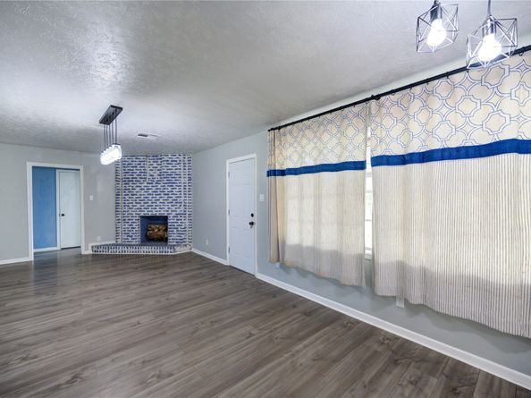 1827 Millwood Drive, Houston TX 77008