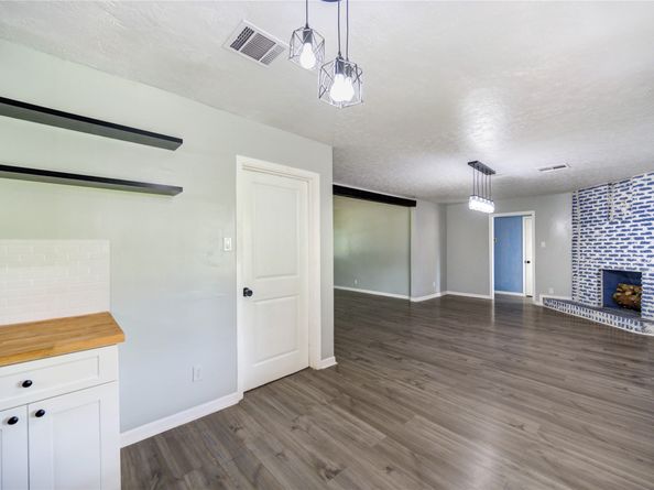 1827 Millwood Drive, Houston TX 77008