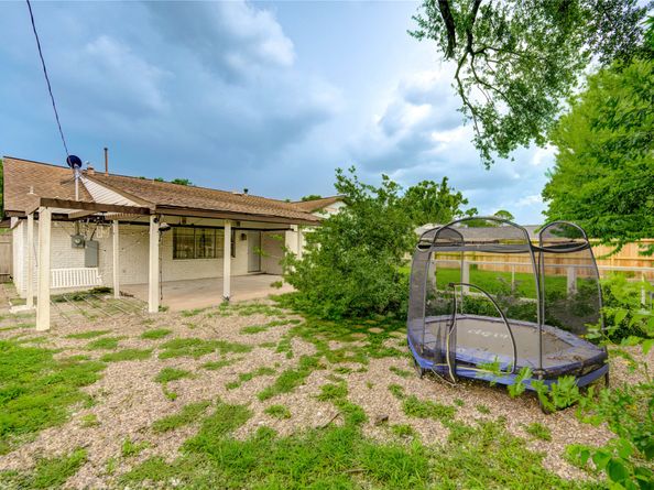 1827 Millwood Drive, Houston TX 77008