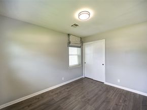1827 Millwood Drive, Houston TX 77008