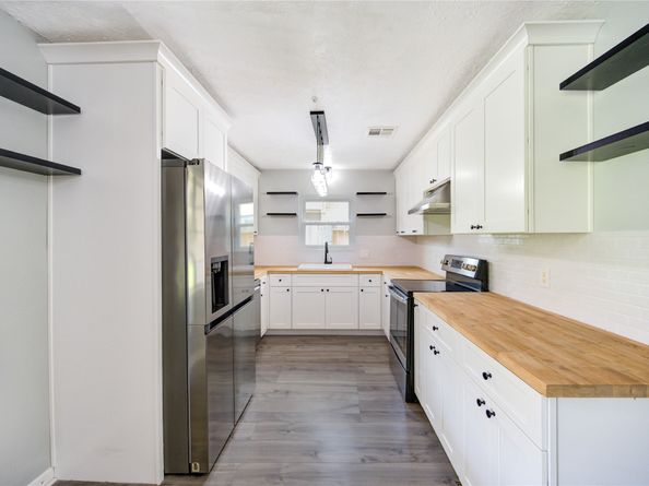 1827 Millwood Drive, Houston TX 77008