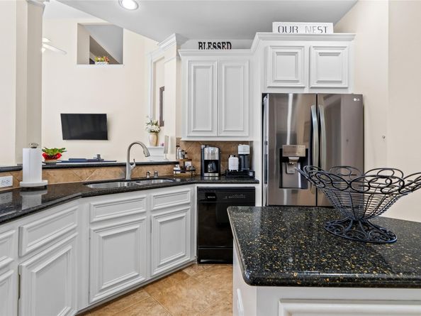 15923 Hurstfield Pointe Drive, Cypress TX 77429
