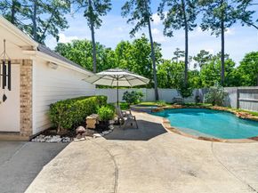 15923 Hurstfield Pointe Drive, Cypress TX 77429