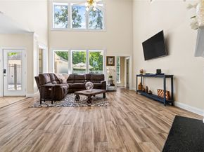 15923 Hurstfield Pointe Drive, Cypress TX 77429