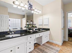 15923 Hurstfield Pointe Drive, Cypress TX 77429