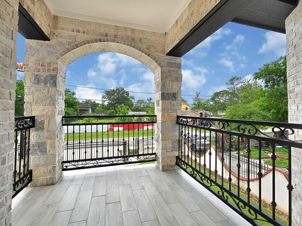 8107 Richland Drive, Houston TX 77028