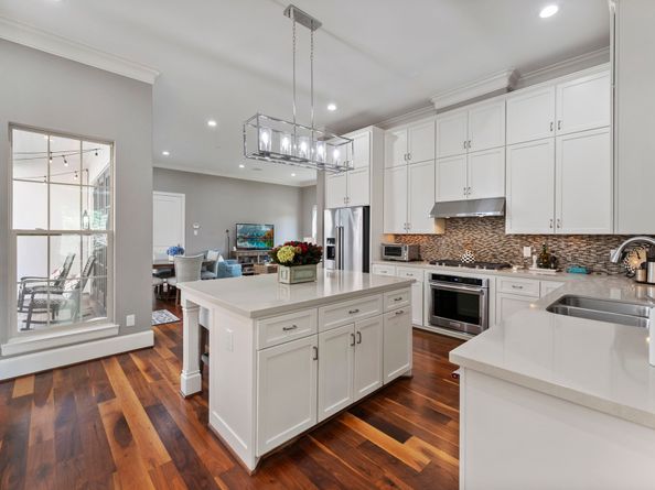 14 Jetty Point Drive, The Woodlands TX 77380