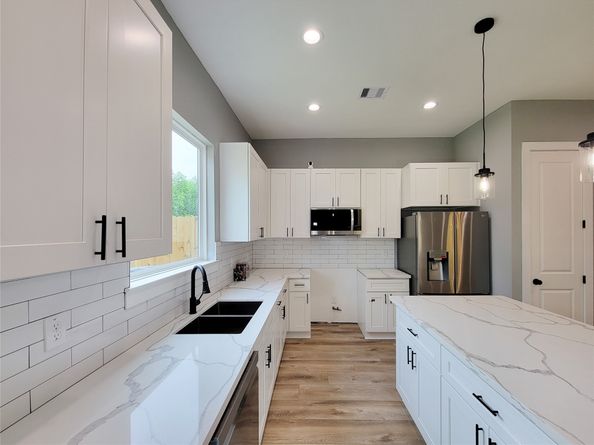 2020 & 2022 Wavell Street, Houston TX 77088
