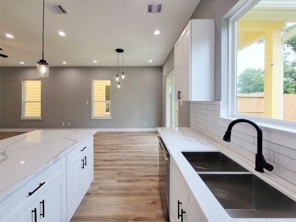 2020 & 2022 Wavell Street, Houston TX 77088