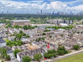 5916 Kansas Street B, Houston TX 77007