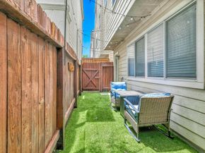 5916 Kansas Street B, Houston TX 77007