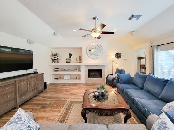 17431 Saddle Brush Trail, Houston TX 77095