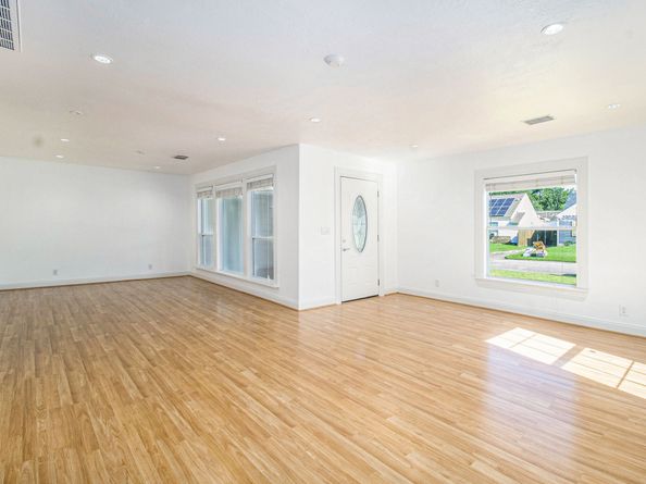 7518 Erath Street, Houston TX 77023
