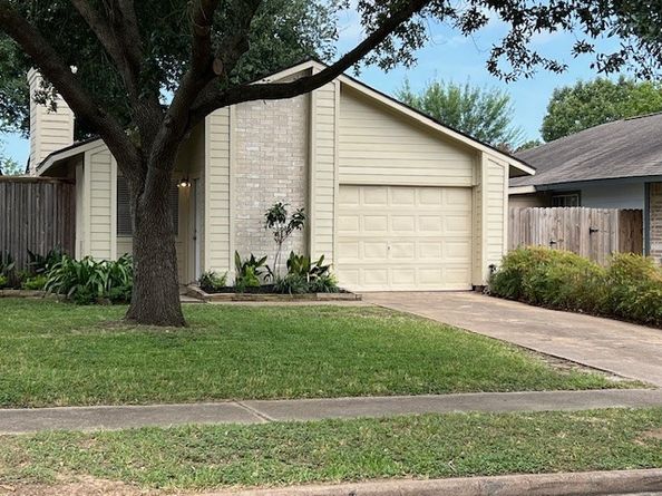 6335 Porterway Drive, Houston TX 77084