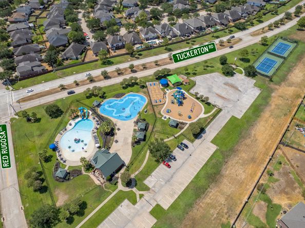 17514 Prospect Meadows Drive, Houston TX 77095