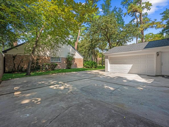 6219 Fawnwood Drive, Spring TX 77389