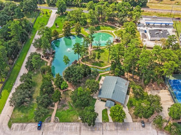 6219 Fawnwood Drive, Spring TX 77389