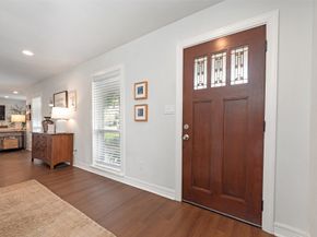 5105 De Lange Lane, Houston TX 77092
