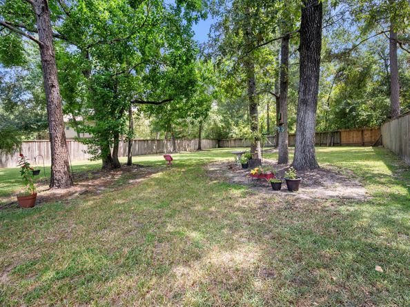 26 Quillwood Place, Magnolia TX 77354