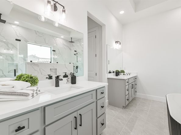 3720 Ella Boulevard, Houston TX 77018