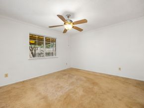 1346 Castle Glen Drive, Houston TX 77015