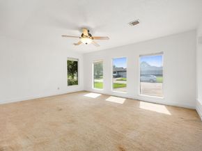 1346 Castle Glen Drive, Houston TX 77015