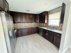 527 Walston Lane, Houston TX 77060