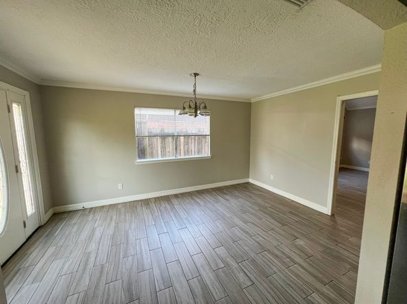 527 Walston Lane, Houston TX 77060