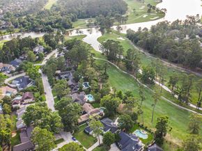 2323 Pine Bend Drive, Kingwood TX 77339