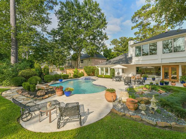 2323 Pine Bend Drive, Kingwood TX 77339