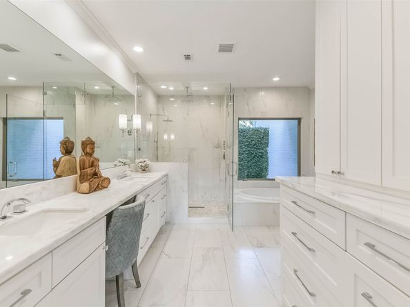 2323 Pine Bend Drive, Kingwood TX 77339