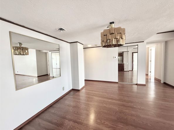 2016 Main 1904, Houston TX 77002