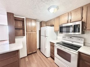 2016 Main 1904, Houston TX 77002