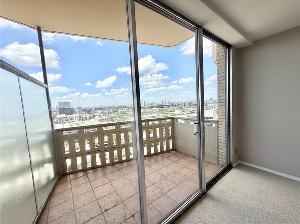 2016 Main 1904, Houston TX 77002