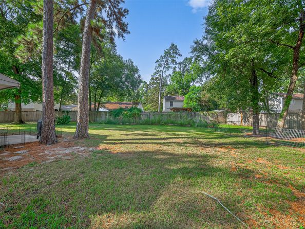 2901 Maple Knoll Drive, Houston TX 77339