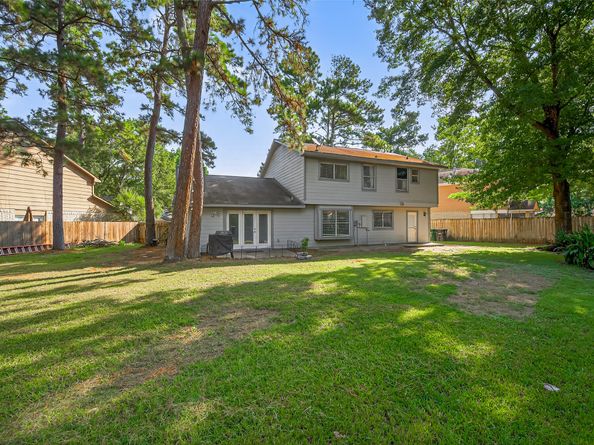 2901 Maple Knoll Drive, Houston TX 77339
